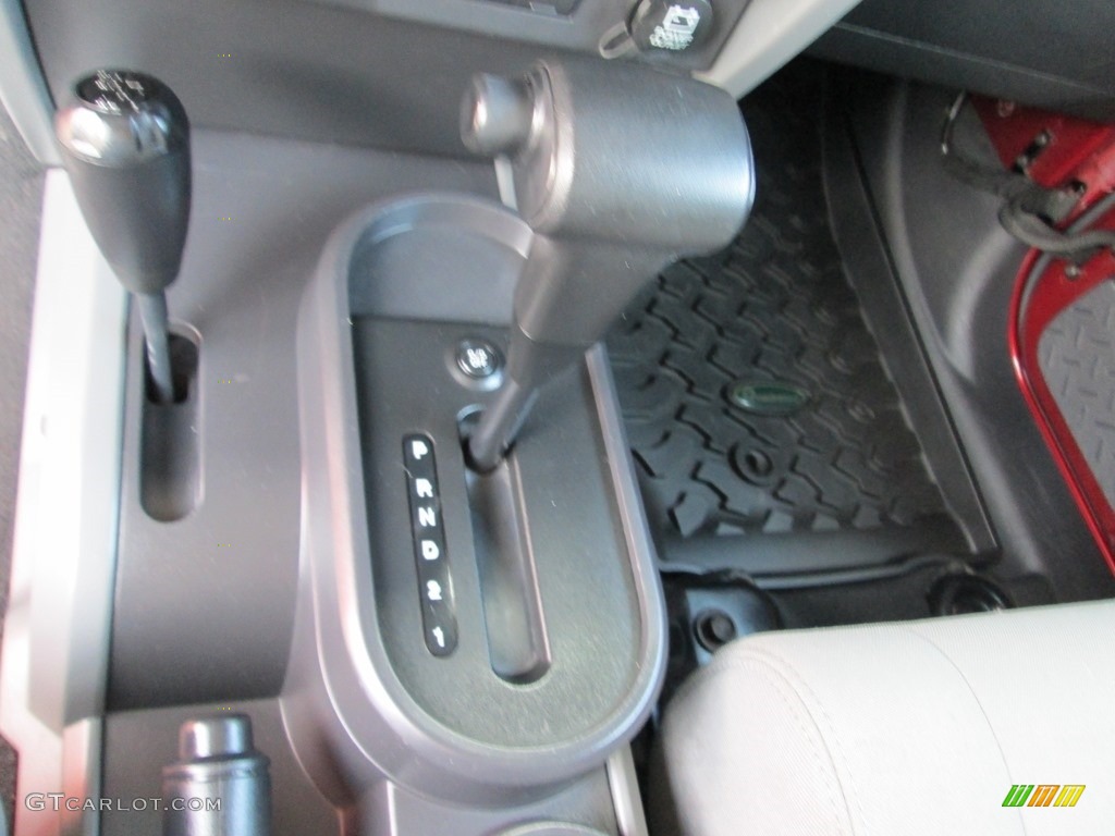 2008 Wrangler Unlimited Sahara 4x4 - Red Rock Crystal Pearl / Dark Slate Gray/Med Slate Gray photo #26