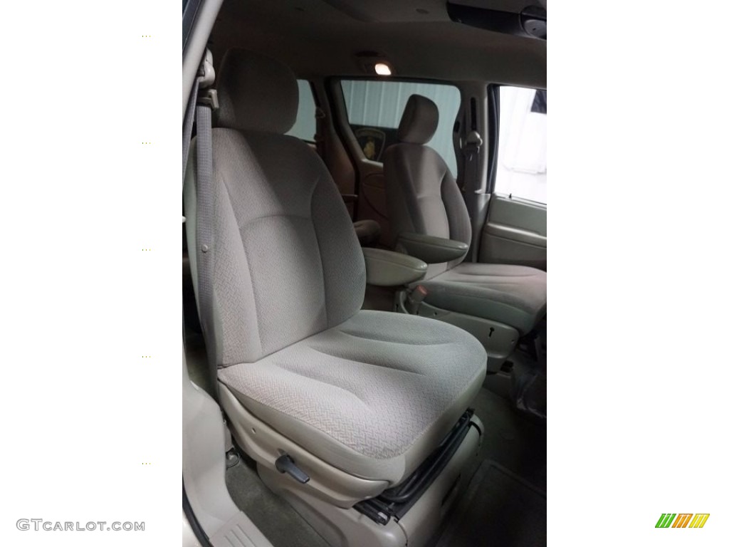 2006 Town & Country Touring - Linen Gold Metallic / Dark Khaki/Light Graystone photo #18