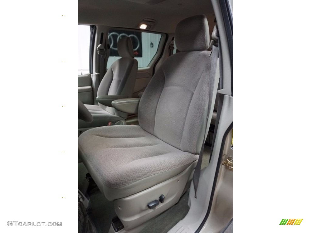 2006 Town & Country Touring - Linen Gold Metallic / Dark Khaki/Light Graystone photo #25