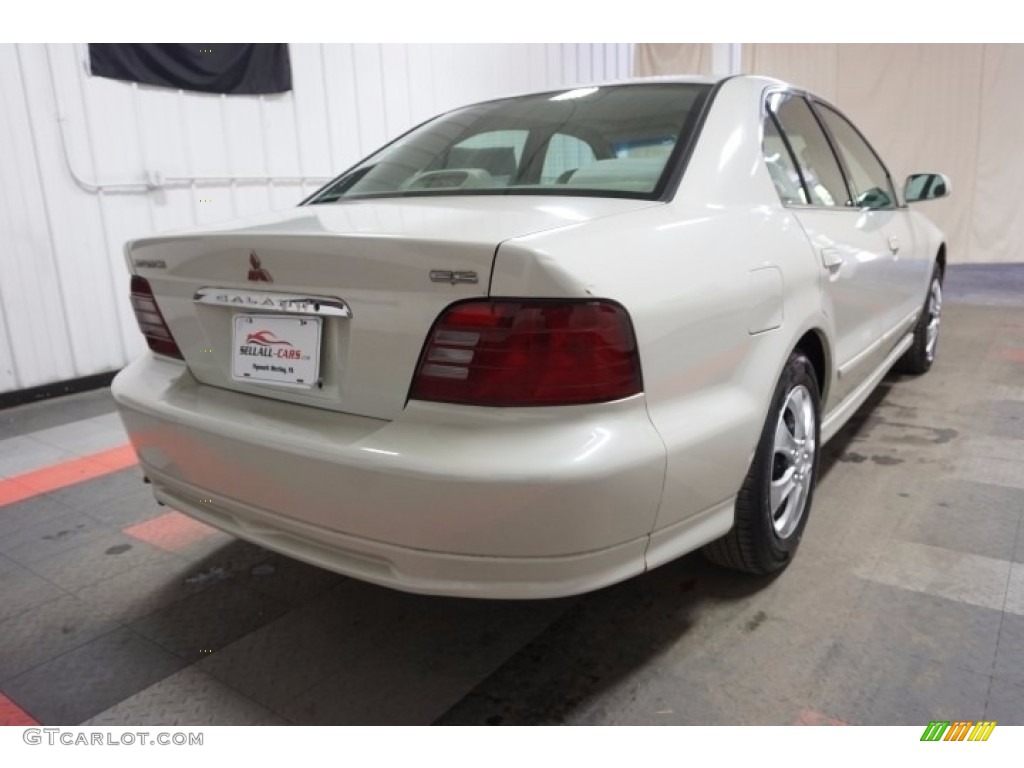 2001 Galant ES - Northstar White / Gray photo #8