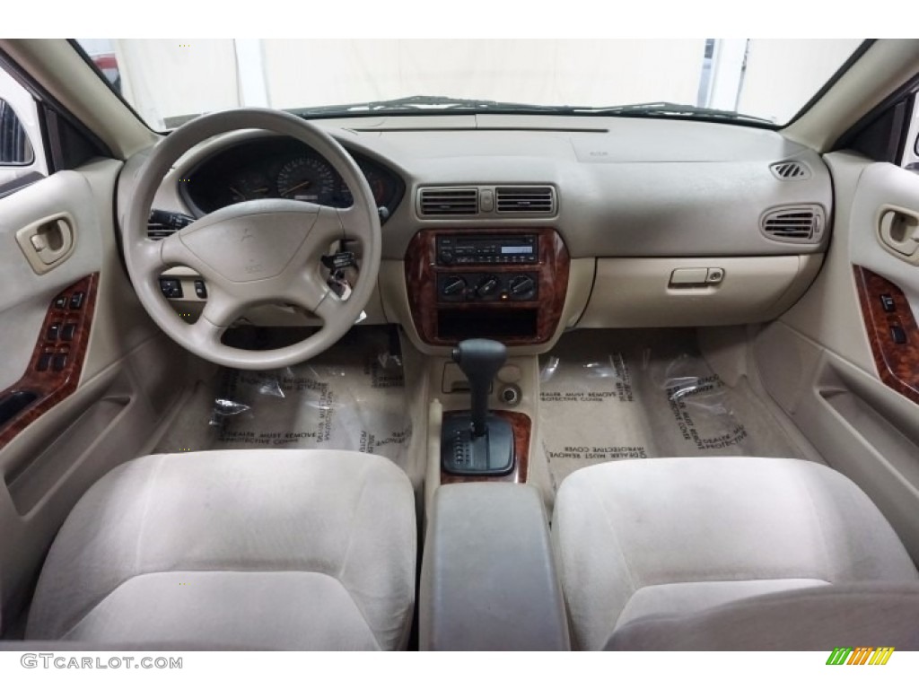 2001 Galant ES - Northstar White / Gray photo #25