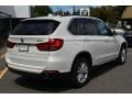 2015 Alpine White BMW X5 xDrive35d  photo #3