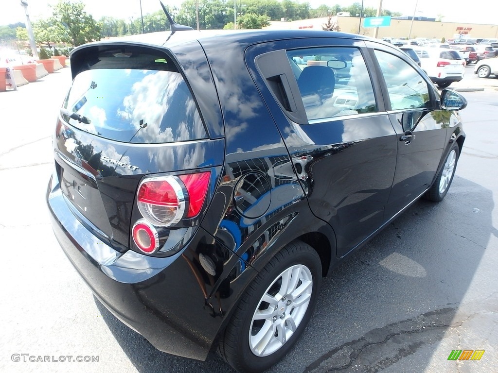 2012 Sonic LT Hatch - Black / Jet Black/Dark Titanium photo #8