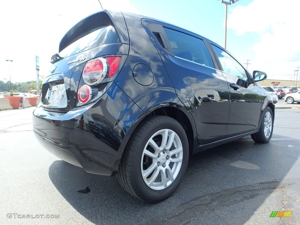 2012 Sonic LT Hatch - Black / Jet Black/Dark Titanium photo #9