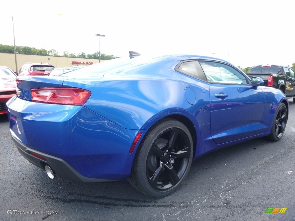 2017 Camaro LT Coupe - Hyper Blue Metallic / Jet Black photo #6
