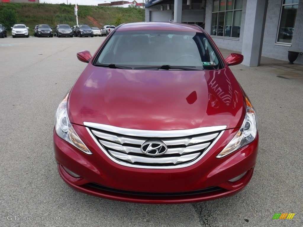 2011 Sonata SE 2.0T - Venetian Red / Black photo #4