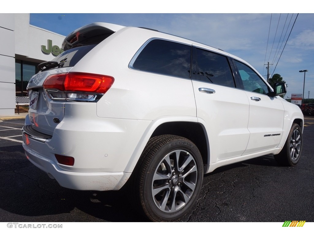 2017 Grand Cherokee Overland - Ivory Tri-Coat / Black/Light Frost Beige photo #7