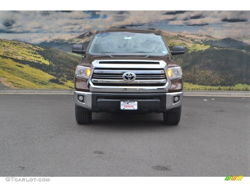 2016 Tundra SR5 CrewMax 4x4 - Sunset Bronze Mica / Black photo #2