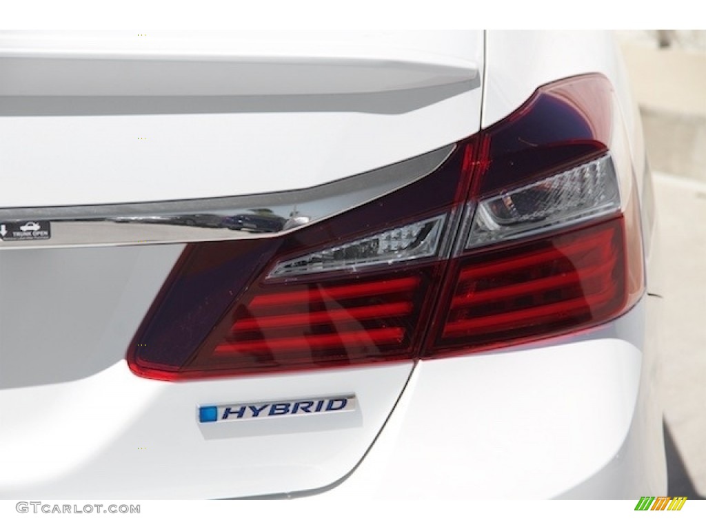 2017 Accord Hybrid EX-L Sedan - White Orchid Pearl / Black photo #4