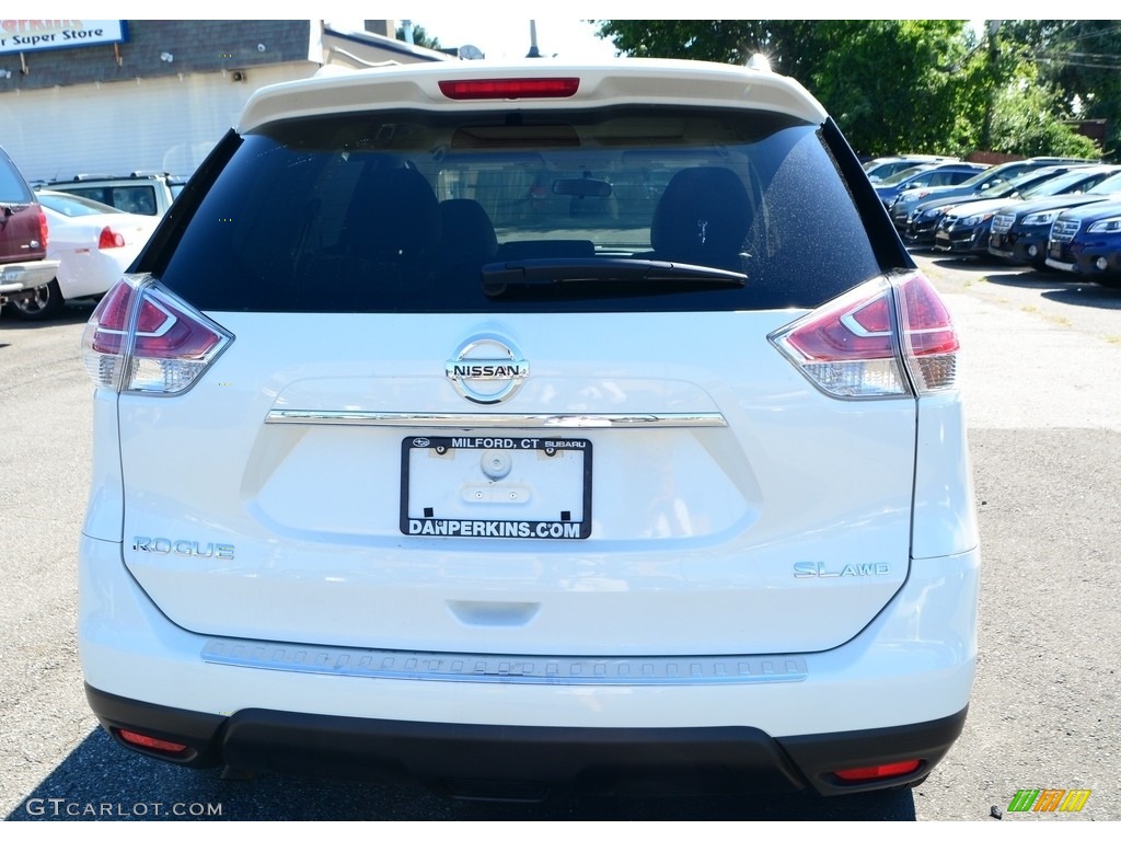 2016 Rogue SL AWD - Glacier White / Almond photo #7