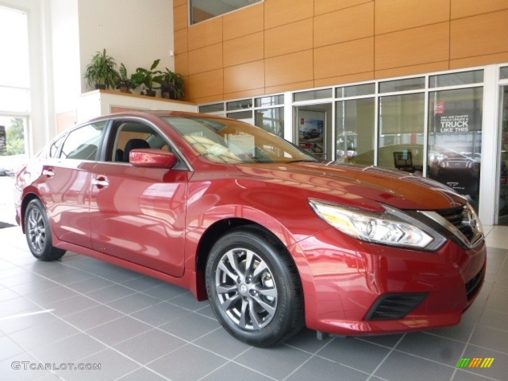 Cayenne Red Nissan Altima