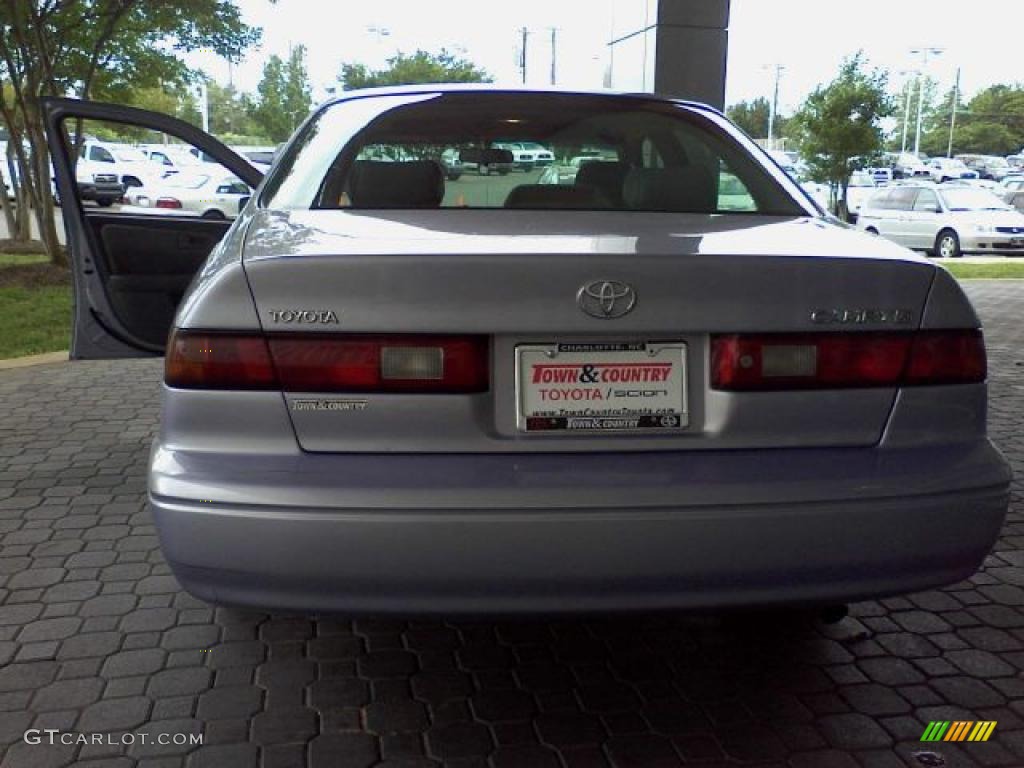 1997 Camry LE - Frosted Iris Metallic / Gray photo #21