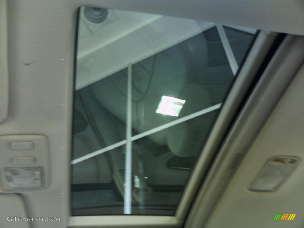 1999 Avalon XLS - White Diamond Pearl / Ivory photo #16