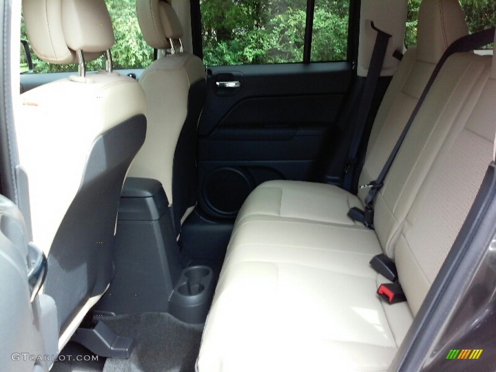 2017 Jeep Patriot Sport Rear Seat Photos