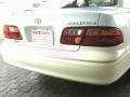 1999 White Diamond Pearl Toyota Avalon XLS  photo #22