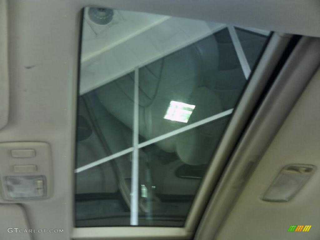 1999 Avalon XLS - White Diamond Pearl / Ivory photo #42