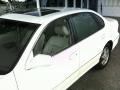 1999 White Diamond Pearl Toyota Avalon XLS  photo #51