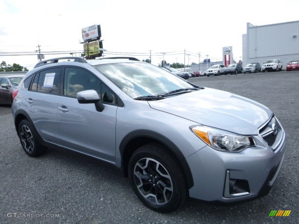 2016 Crosstrek 2.0i Limited - Ice Silver Metallic / Black photo #1