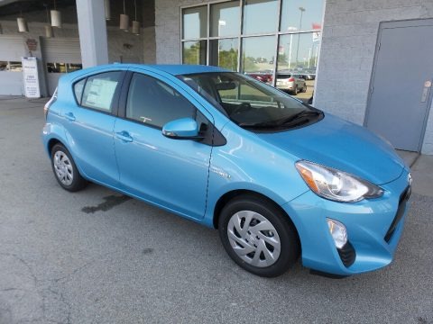 2016 Toyota Prius c Three Data, Info and Specs