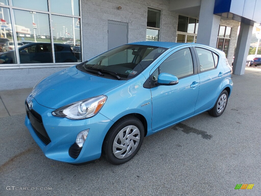 2016 Prius c Three - Sparkling Sea Metallic / Black photo #4