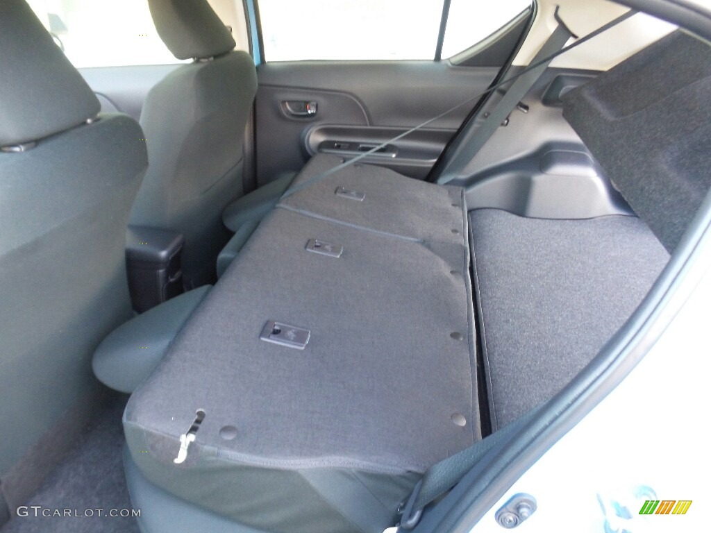 2016 Prius c Three - Sparkling Sea Metallic / Black photo #12
