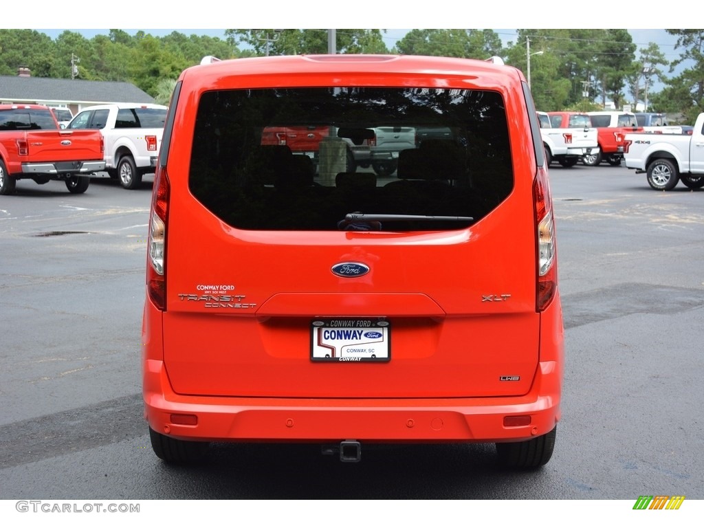 2017 Transit Connect XLT Wagon - Race Red / Charcoal Black photo #4