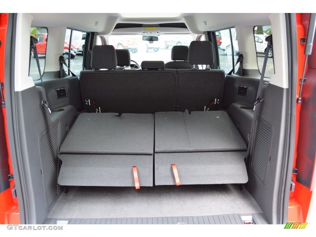 2017 Ford Transit Connect XLT Wagon Trunk Photo #115179314