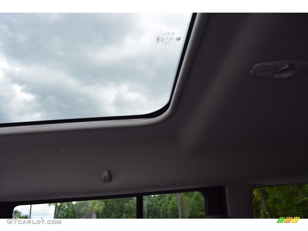 2017 Transit Connect XLT Wagon - Race Red / Charcoal Black photo #21