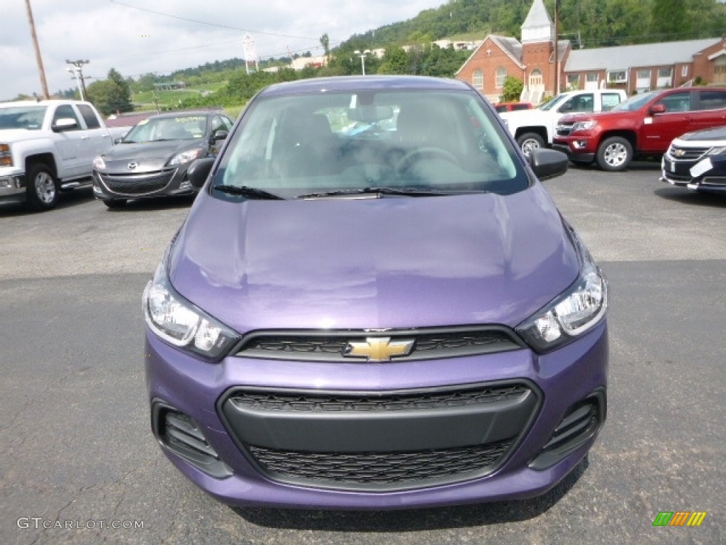 2017 Spark LS - Kalamata Metallic / Jet Black photo #12