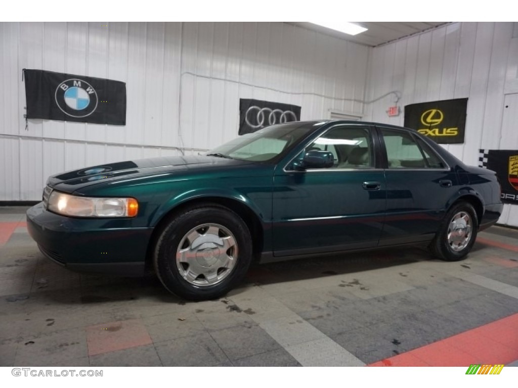 1999 Cadillac Seville SLS Exterior Photos