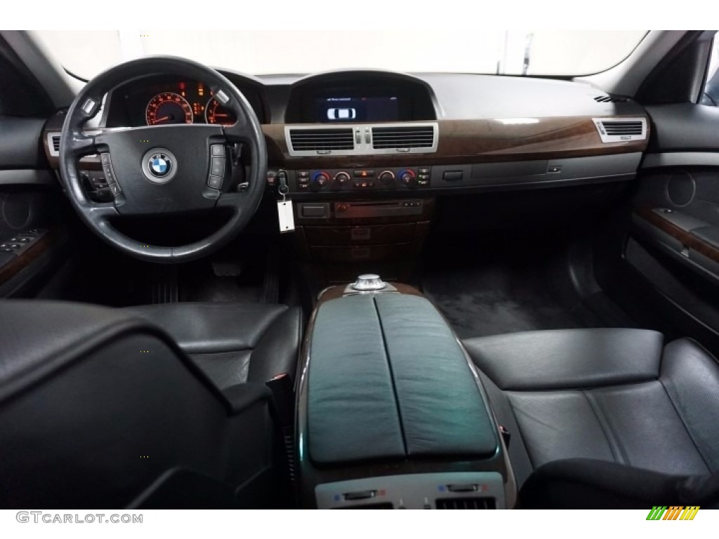 2003 7 Series 745i Sedan - Titanium Silver Metallic / Black/Black photo #29