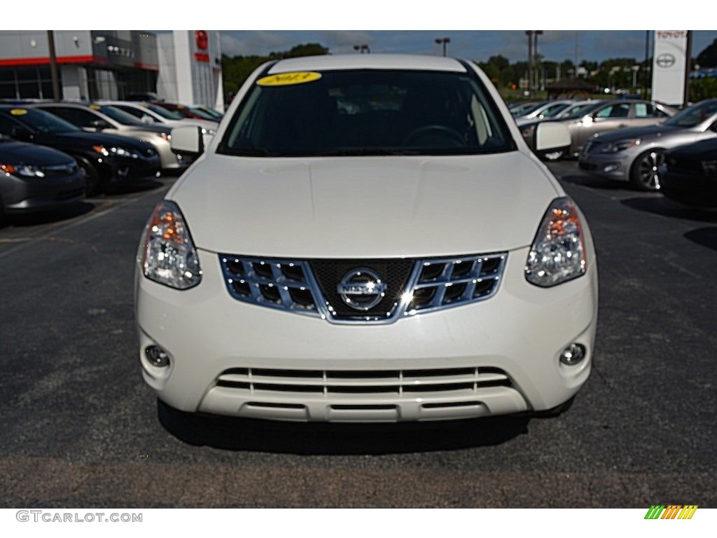 2013 Rogue S Special Edition AWD - Pearl White / Black photo #24