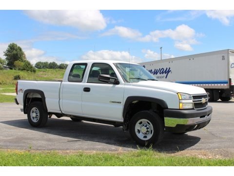 2006 Chevrolet Silverado 2500HD LS Extended Cab 4x4 Data, Info and Specs