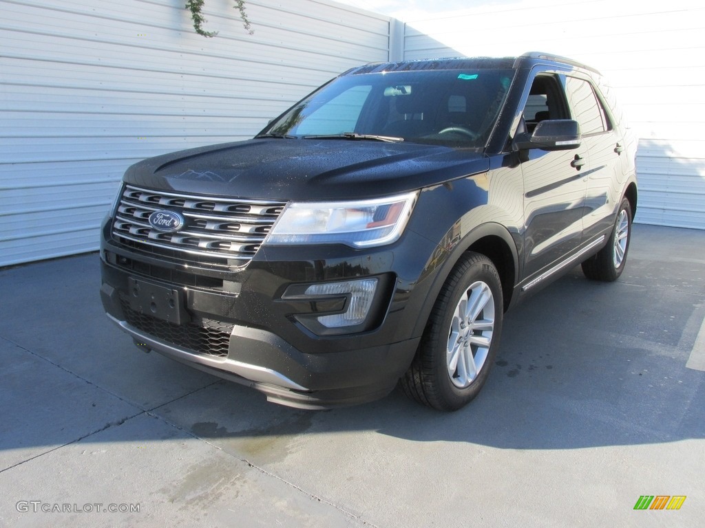 2017 Explorer XLT - Shadow Black / Ebony Black photo #7