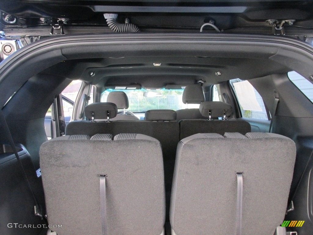 2017 Explorer XLT - Shadow Black / Ebony Black photo #16