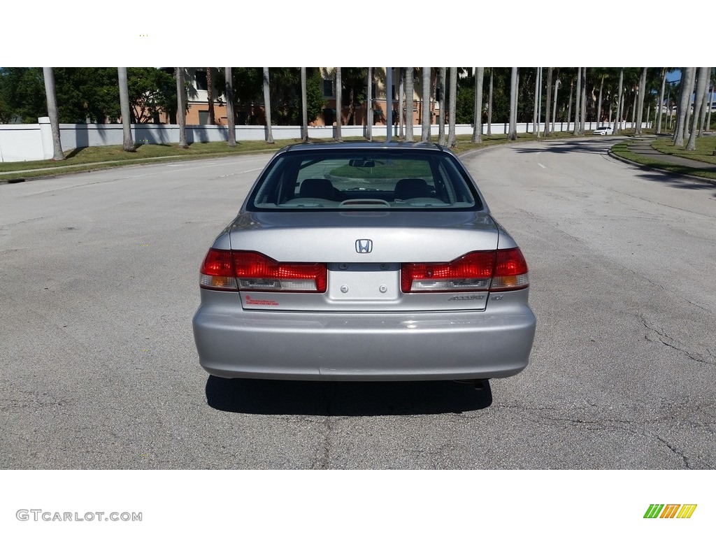 2002 Accord EX Sedan - Satin Silver Metallic / Quartz Gray photo #4