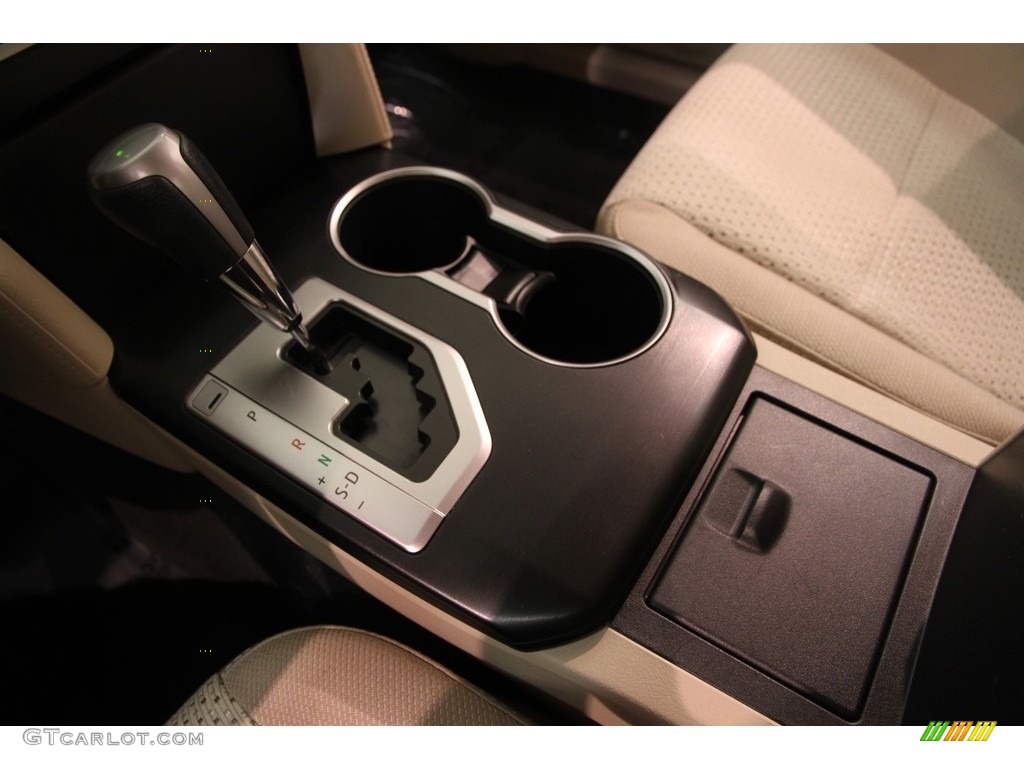 2013 Camry LE - Champagne Mica / Ivory photo #10