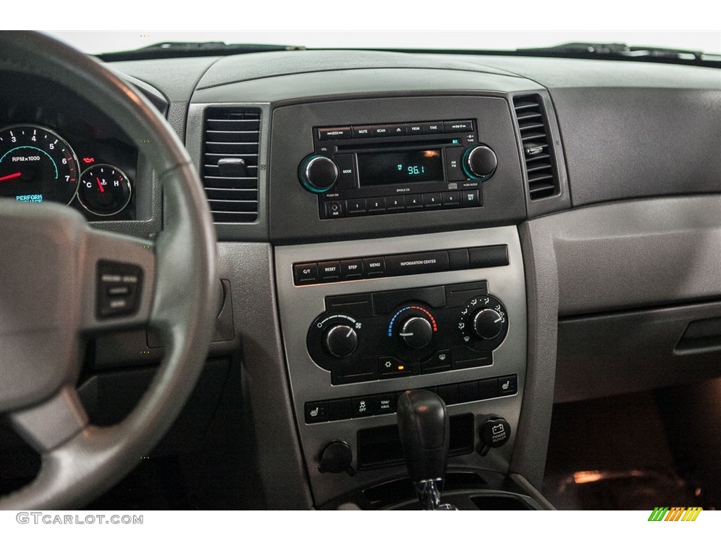 2007 Grand Cherokee Laredo - Bright Silver Metallic / Medium Slate Gray photo #5
