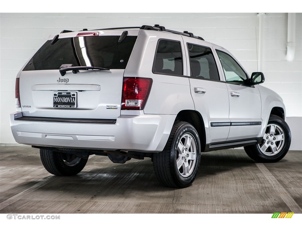 2007 Grand Cherokee Laredo - Bright Silver Metallic / Medium Slate Gray photo #15