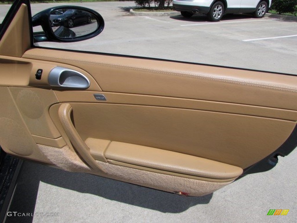 2005 911 Carrera Coupe - Forest Green Metallic / Sand Beige photo #19