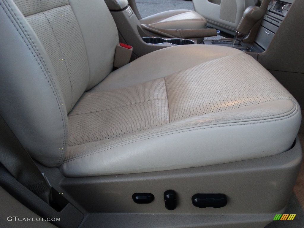 2008 MKZ AWD Sedan - White Suede / Light Stone photo #23