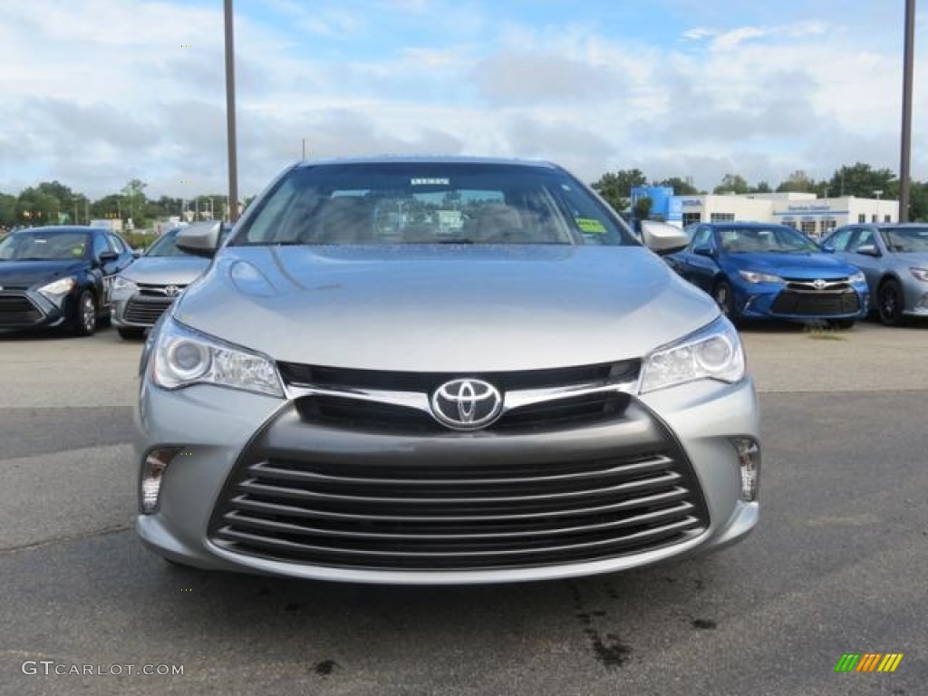 2017 Camry LE - Celestial Silver Metallic / Ash photo #2