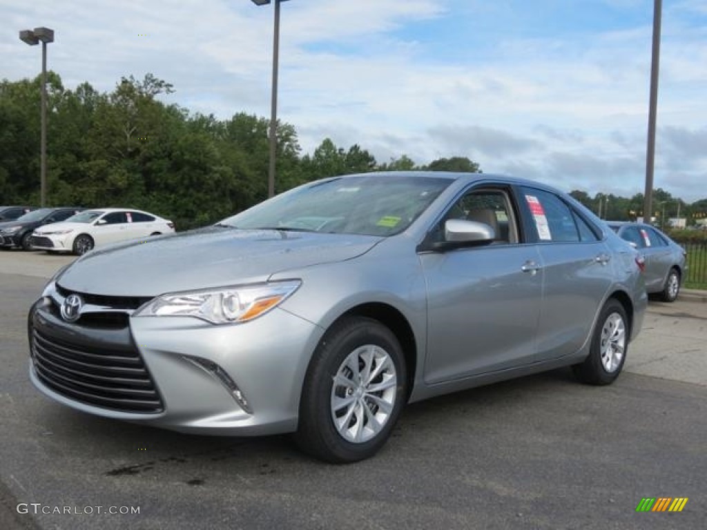 2017 Camry LE - Celestial Silver Metallic / Ash photo #3