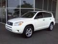 Super White - RAV4 4WD Photo No. 3