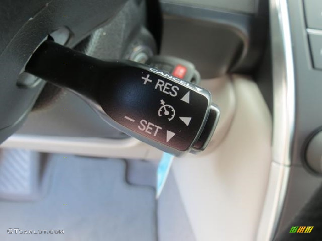 2017 Camry LE - Celestial Silver Metallic / Ash photo #16