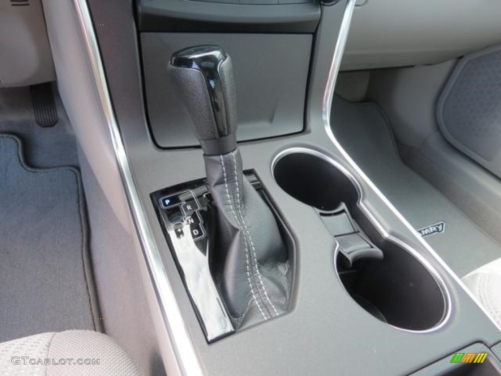 2017 Camry LE - Celestial Silver Metallic / Ash photo #19