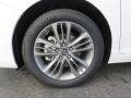 Super White - Camry SE Photo No. 4
