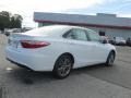 Super White - Camry SE Photo No. 22