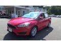 2016 Race Red Ford Focus SE Sedan  photo #3