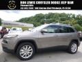 Light Brownstone Pearl 2017 Jeep Cherokee Limited 4x4